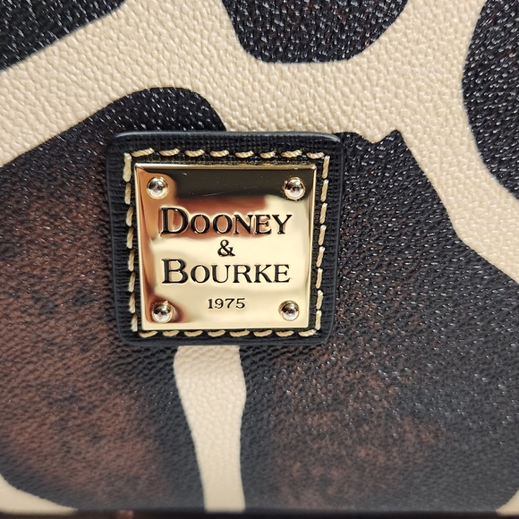 Tote - Picture 2 of 7